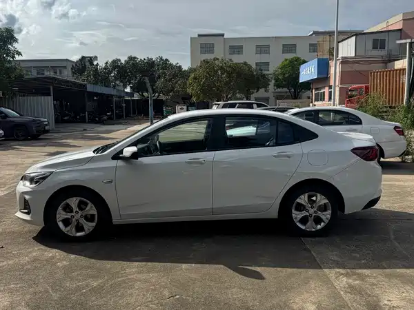 Chevrolet Cavalier 2020