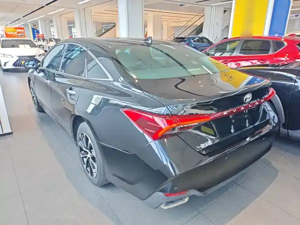 Toyota Avalon 2024