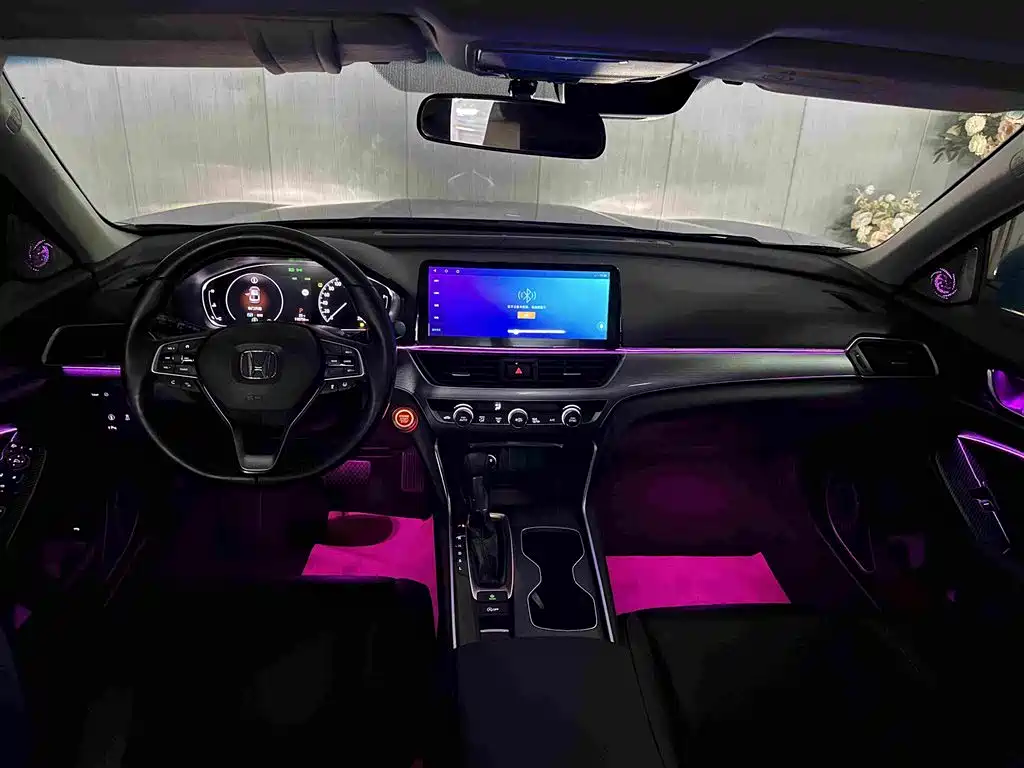 Honda Accord 2018 — фото 15