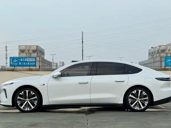 NIO ET7 2022