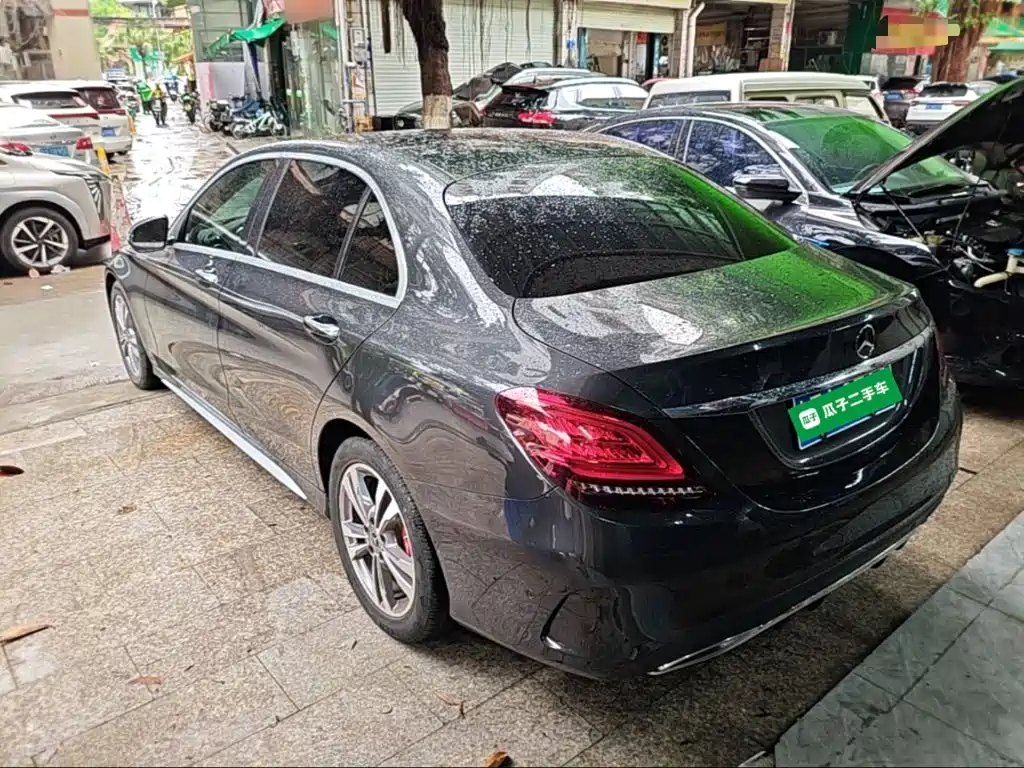 Mercedes-Benz C-Class 2021