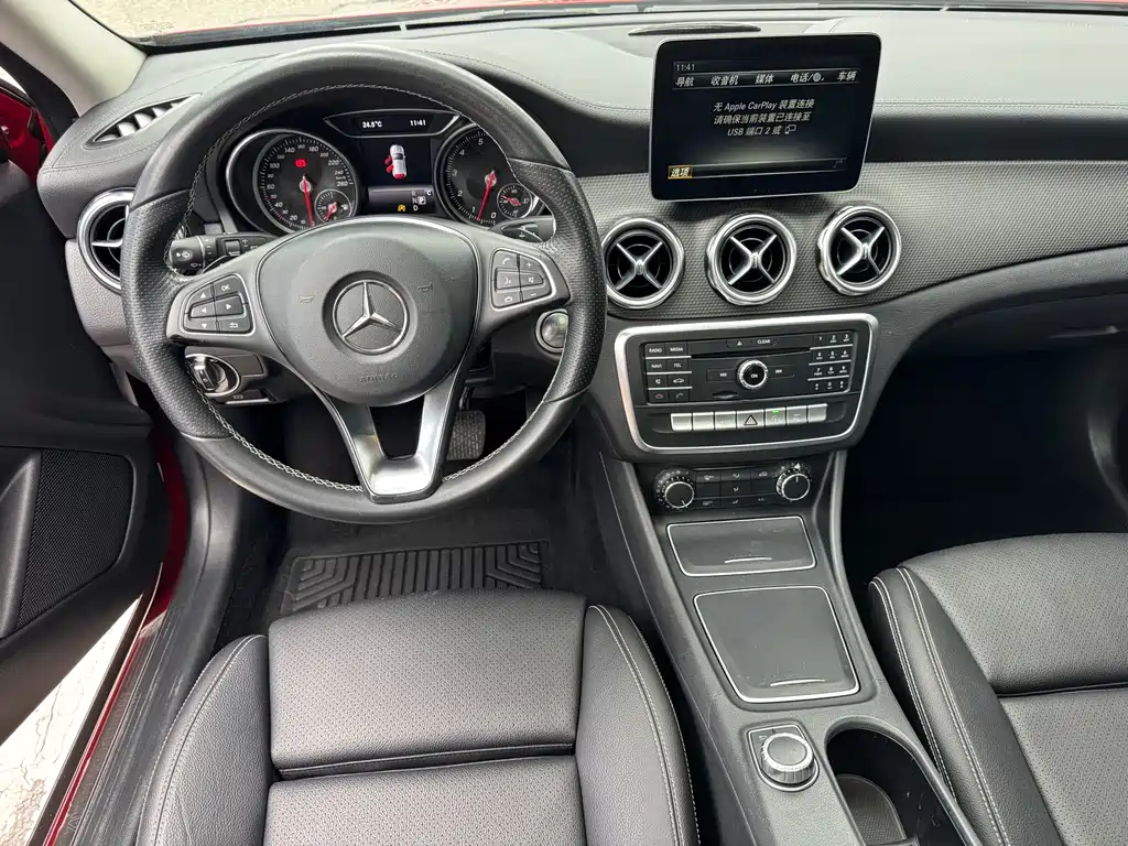 Mercedes-Benz GLA 2018 — фото 10