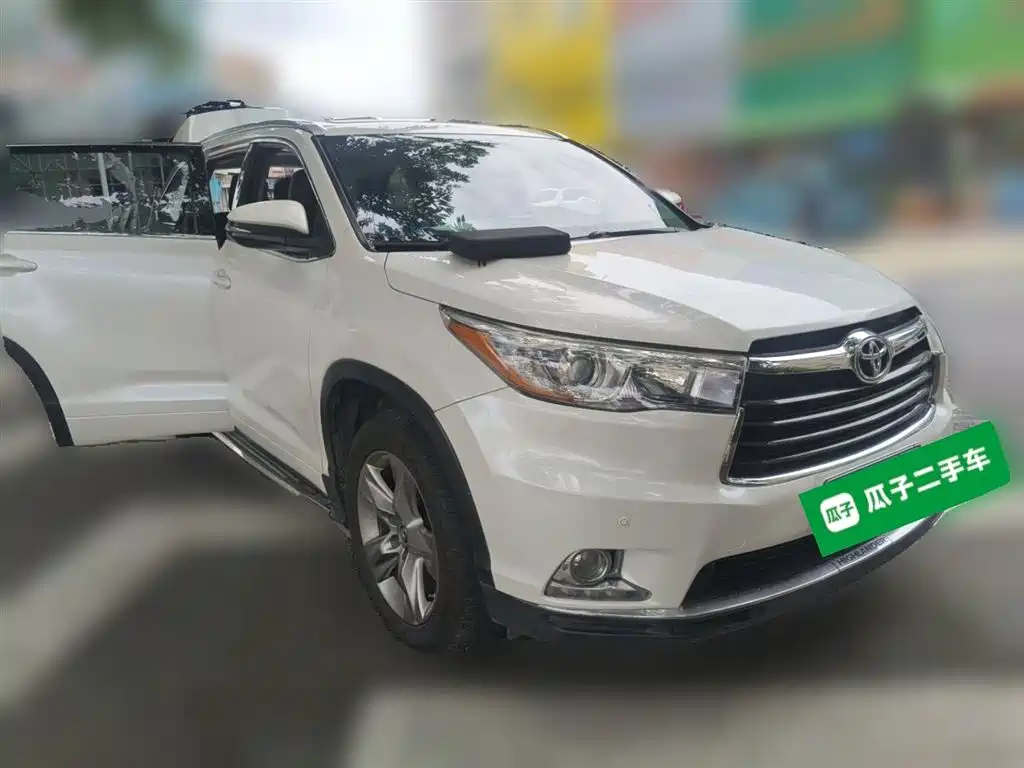 Toyota Highlander 2017 — фото 3