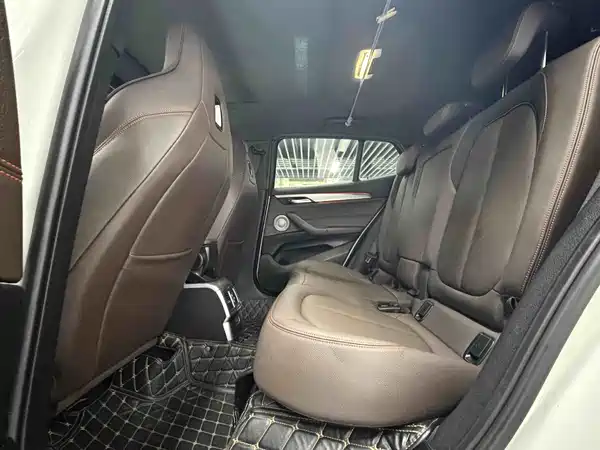 BMW X2 2021
