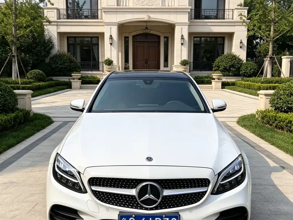 Mercedes-Benz C-Class 2021