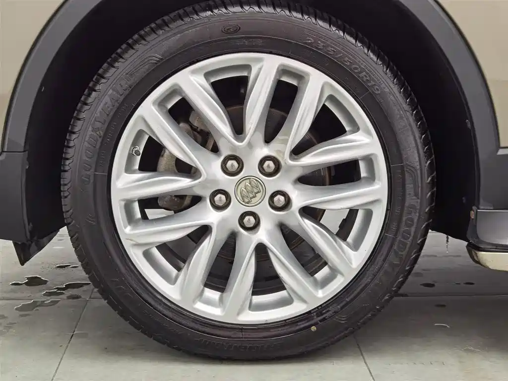 Buick Envision Plus 2019 — фото 17