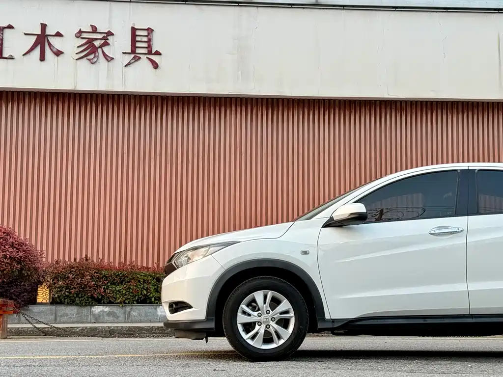 Honda Vezel 2018 — фото 3