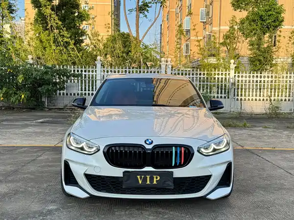 BMW 1 Series 2023