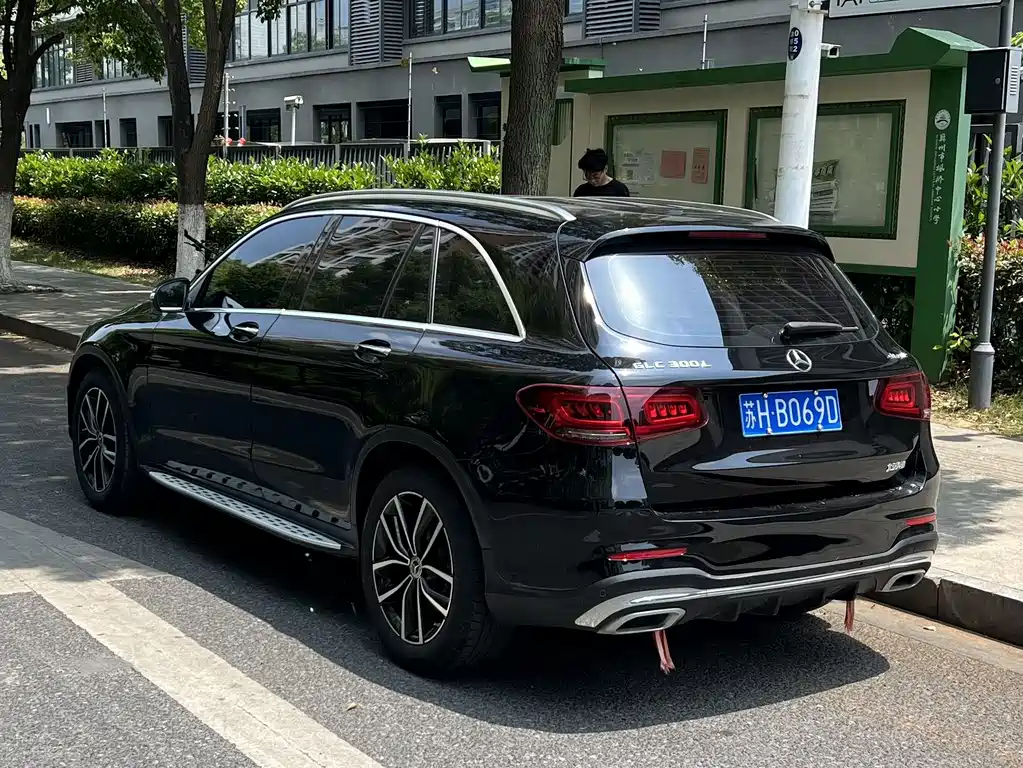 Mercedes-Benz GLC 2020 — фото 11