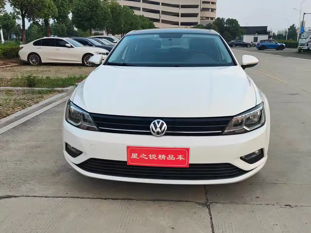 Volkswagen Lamando 2015