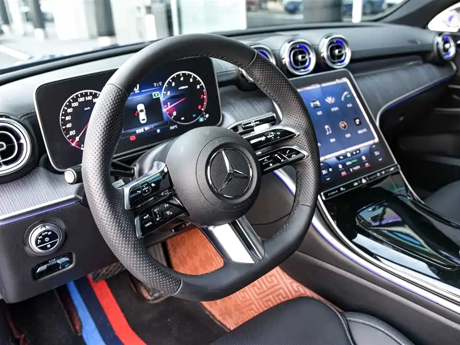 Mercedes-Benz C-Class 2021 — фото 13