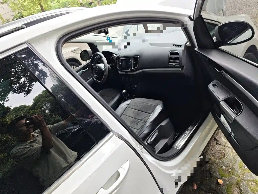 Volkswagen Sharan 2019 — фото 20