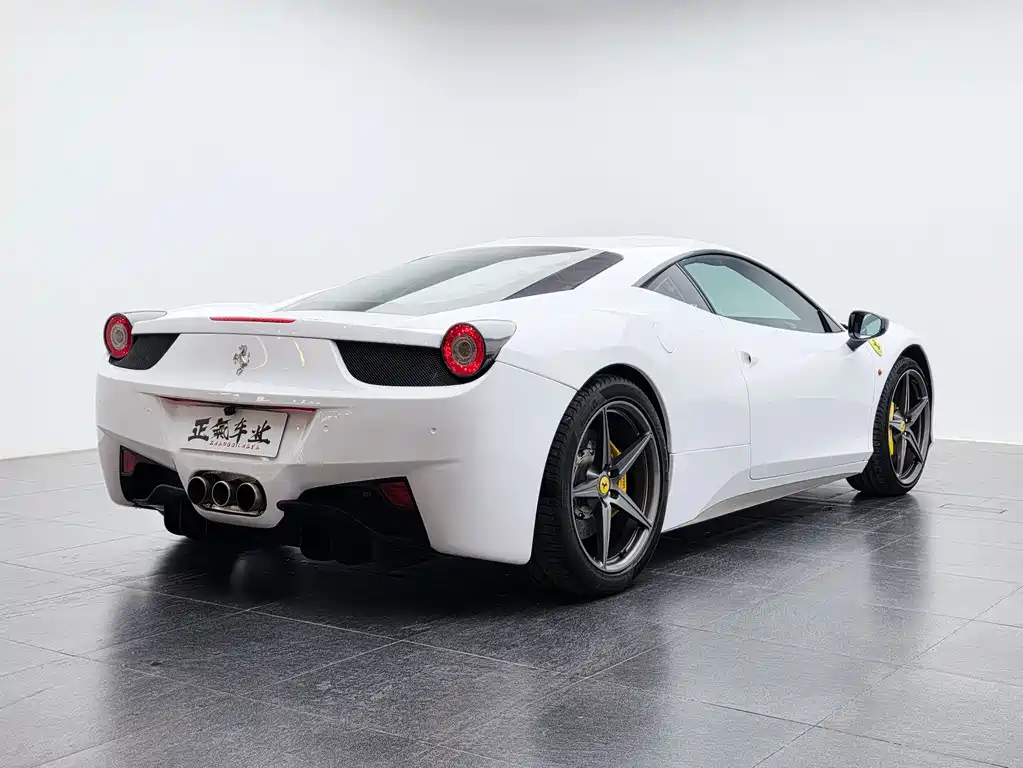 Ferrari 458 2013 — фото 29