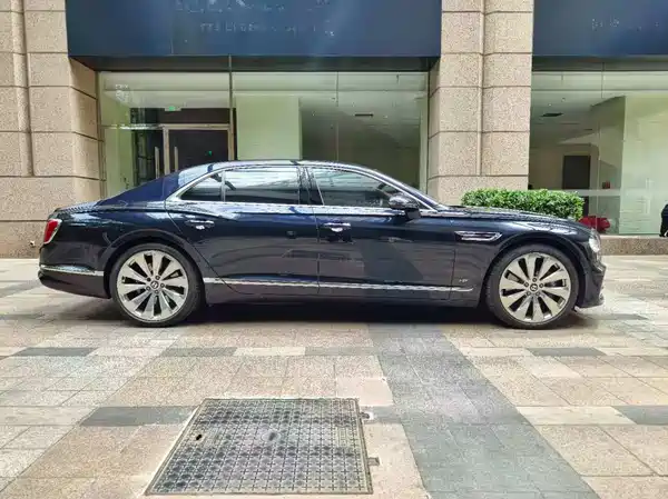Bentley Flying Spur 2021