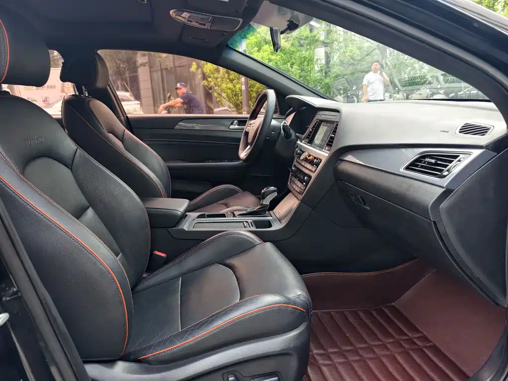 Hyundai Sonata 2015 — фото 11