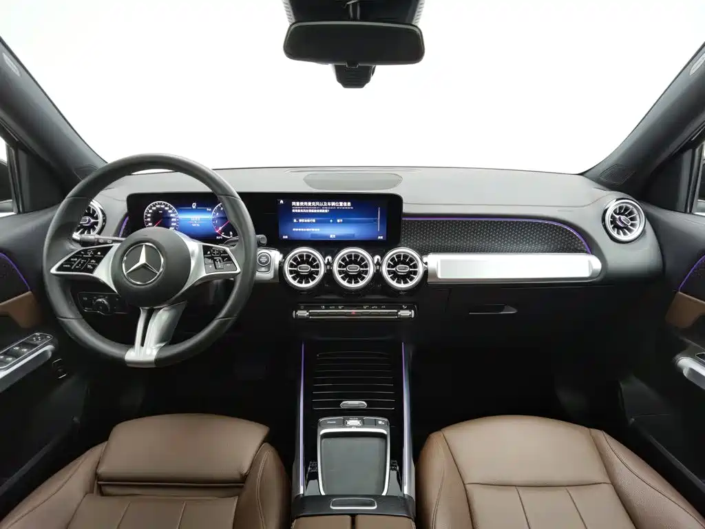 Mercedes-Benz GLB 2024