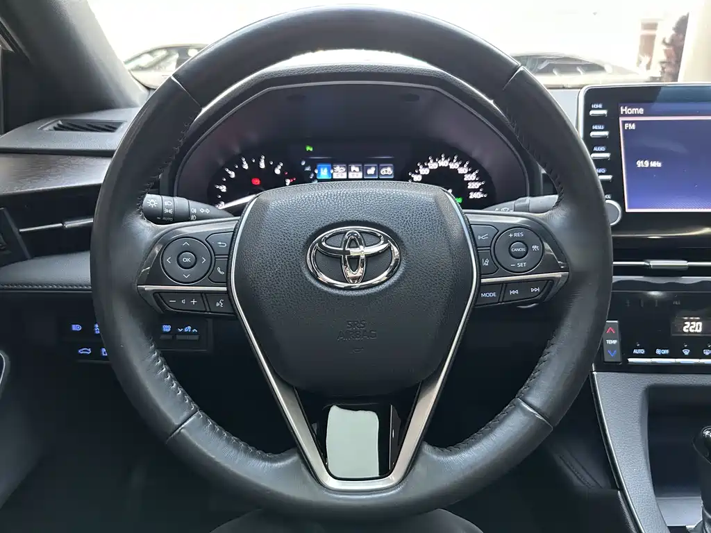 Toyota Avalon 2022 — фото 23