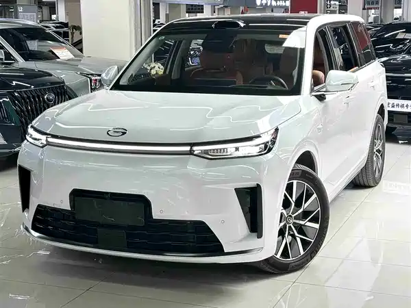 GAC Trumpchi S9 2025