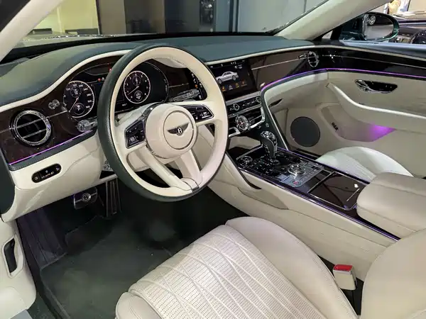 Bentley Flying Spur 2021