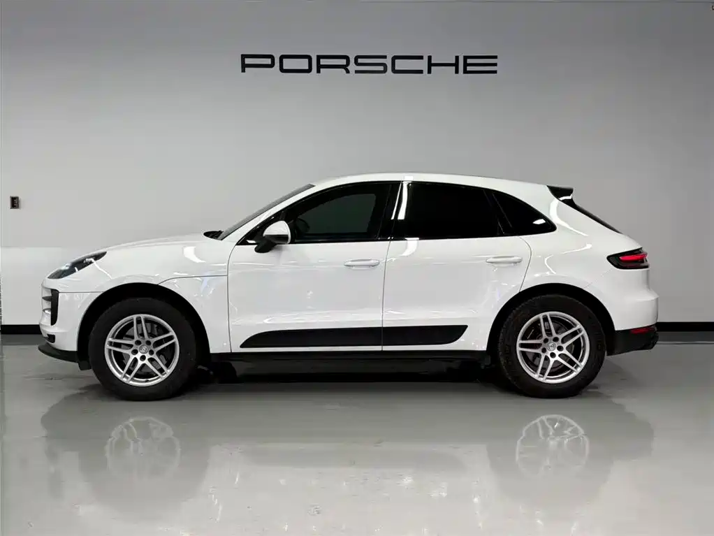 Porsche Macan 2020 — фото 4