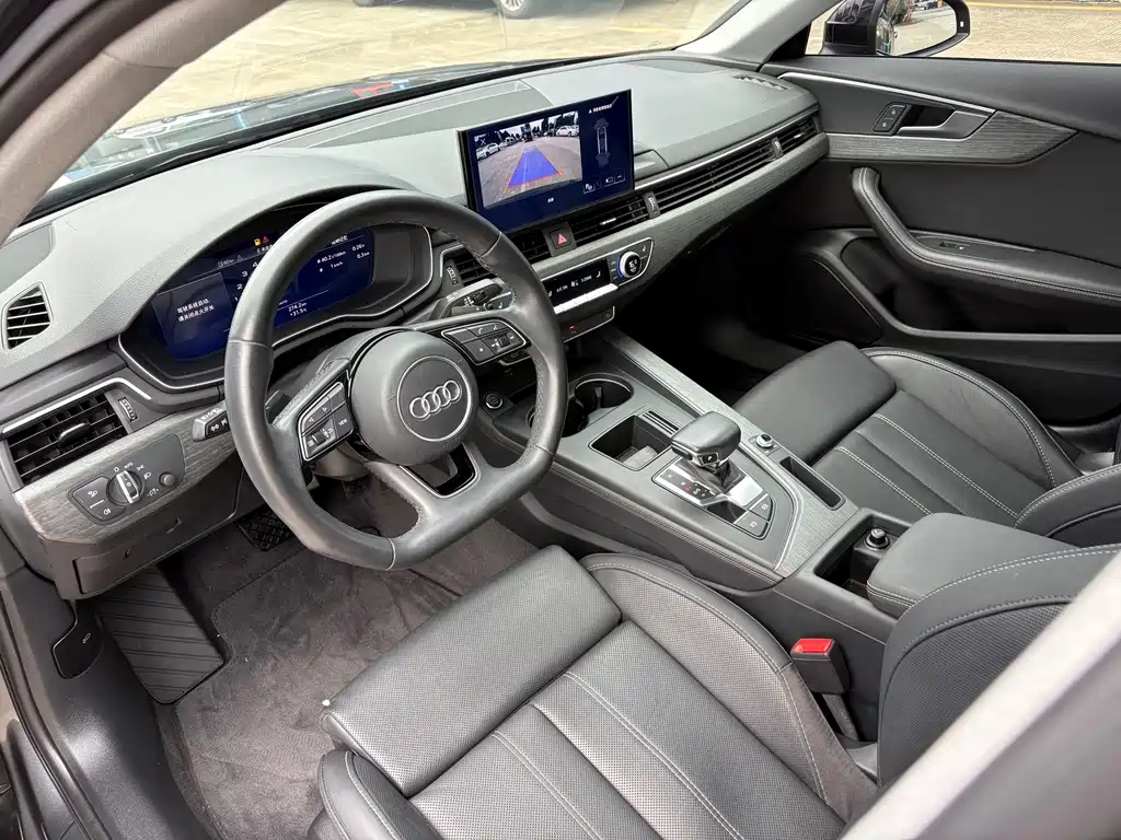 Audi A4L 2022 — фото 5