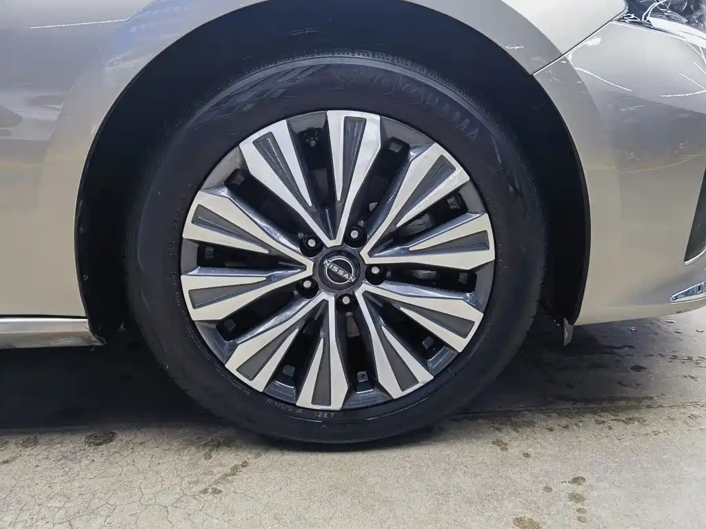Nissan Teana 2023 — фото 16