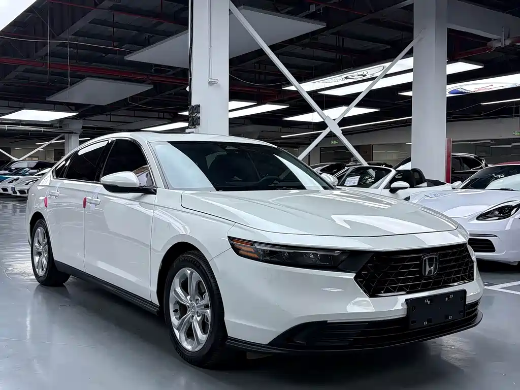 Honda Accord 2023 — фото 3