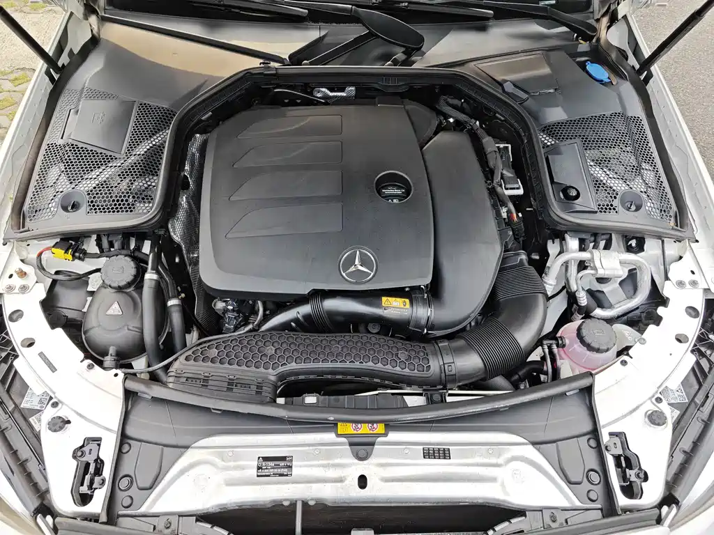 Mercedes-Benz C-Class 2020 — фото 17