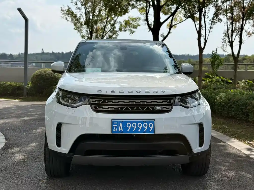 Land Rover Discovery 2018 — фото 2