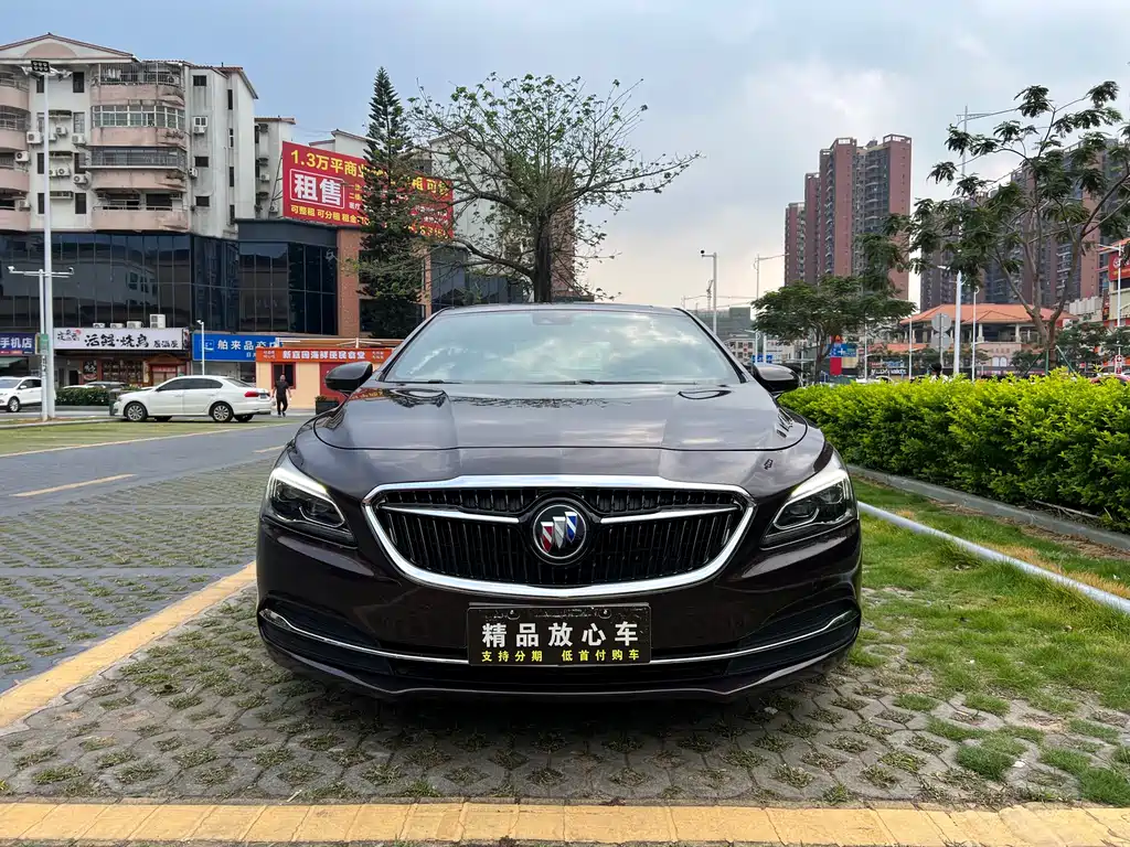 Buick LaCrosse 2017 — фото 2