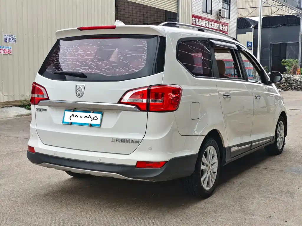 Baojun 730 2016