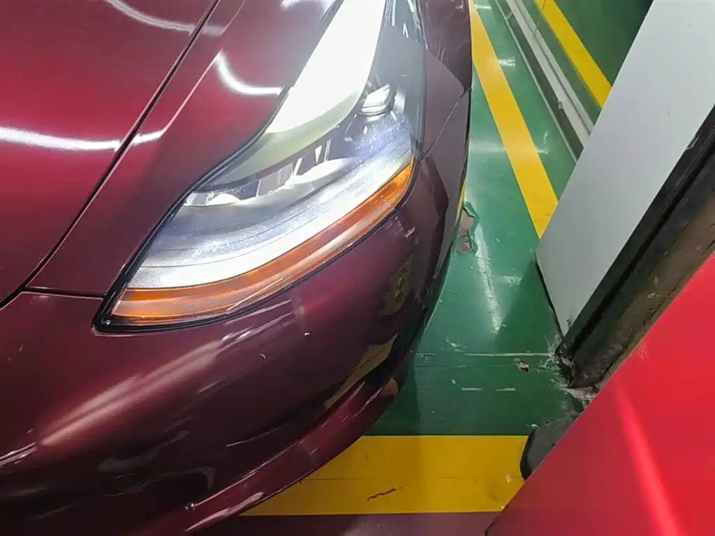 Tesla Model 3 2021 — фото 24
