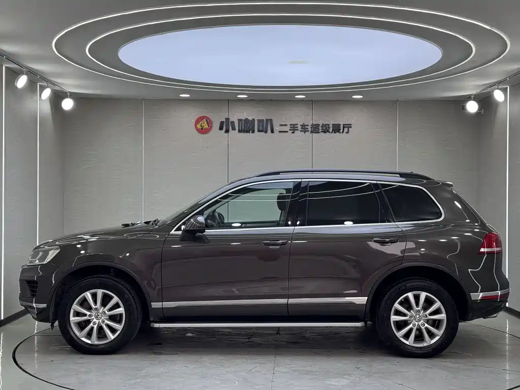 Volkswagen Touareg 2016 — фото 21