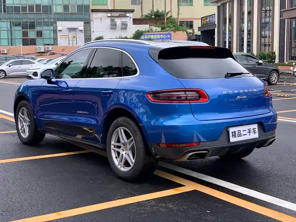 Porsche Macan 2016