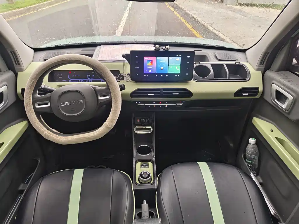 Geely Galaxy Panda 2025 — фото 16