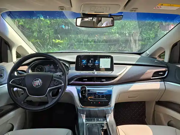 Buick GL8 2021