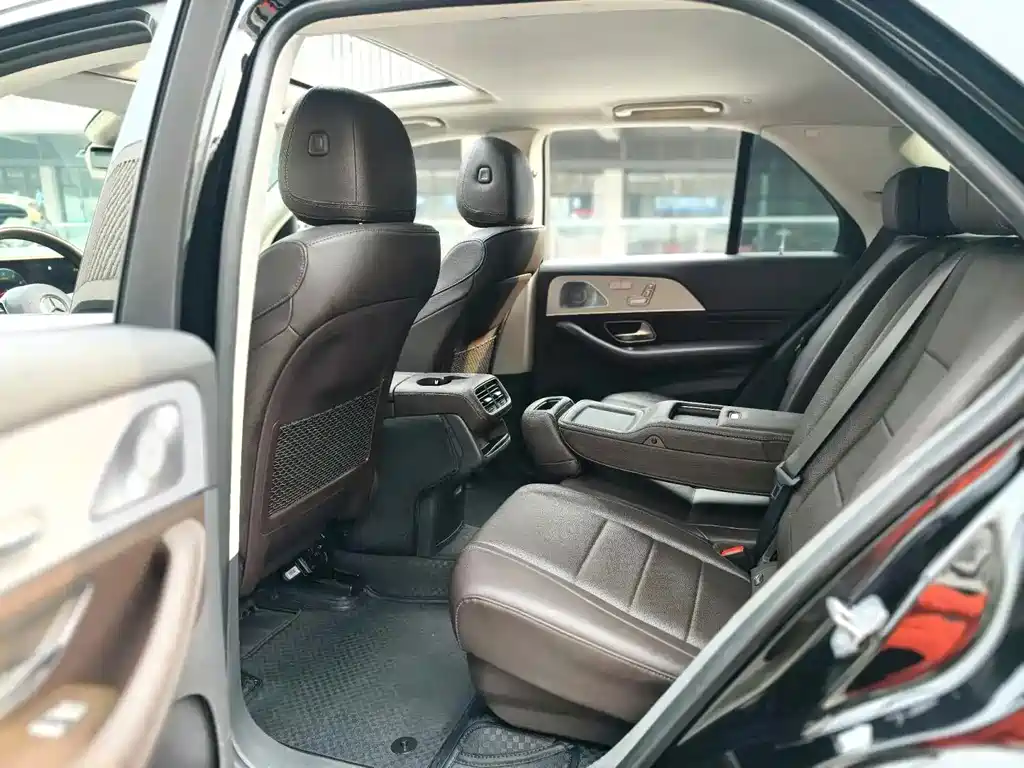 Mercedes-Benz GLE 2020 — фото 10