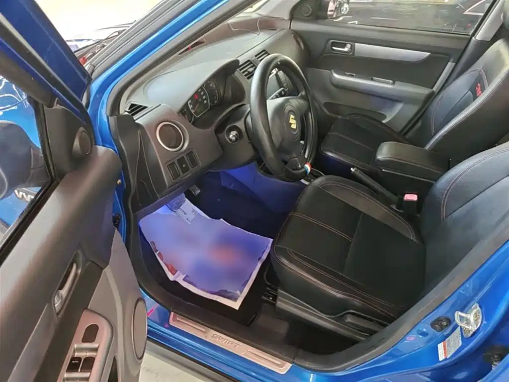 Suzuki Swift 2016 — фото 16