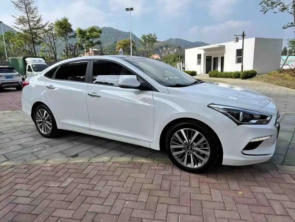 Hyundai Mistra 2020 — фото 3