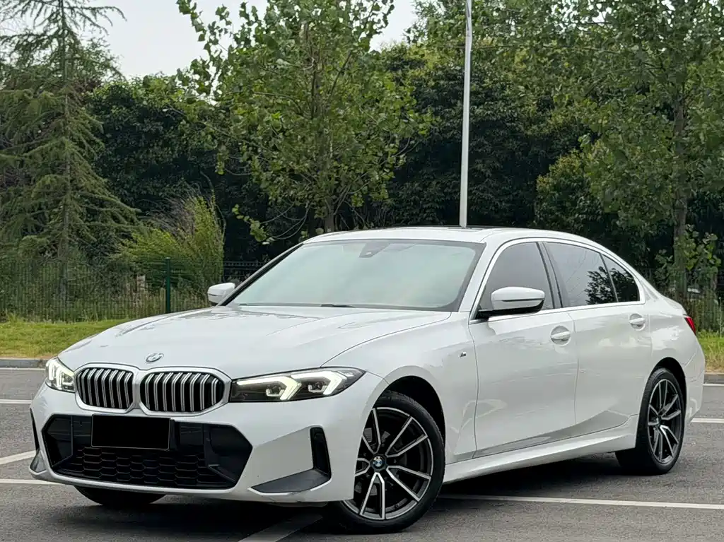 BMW 3 Series 2024