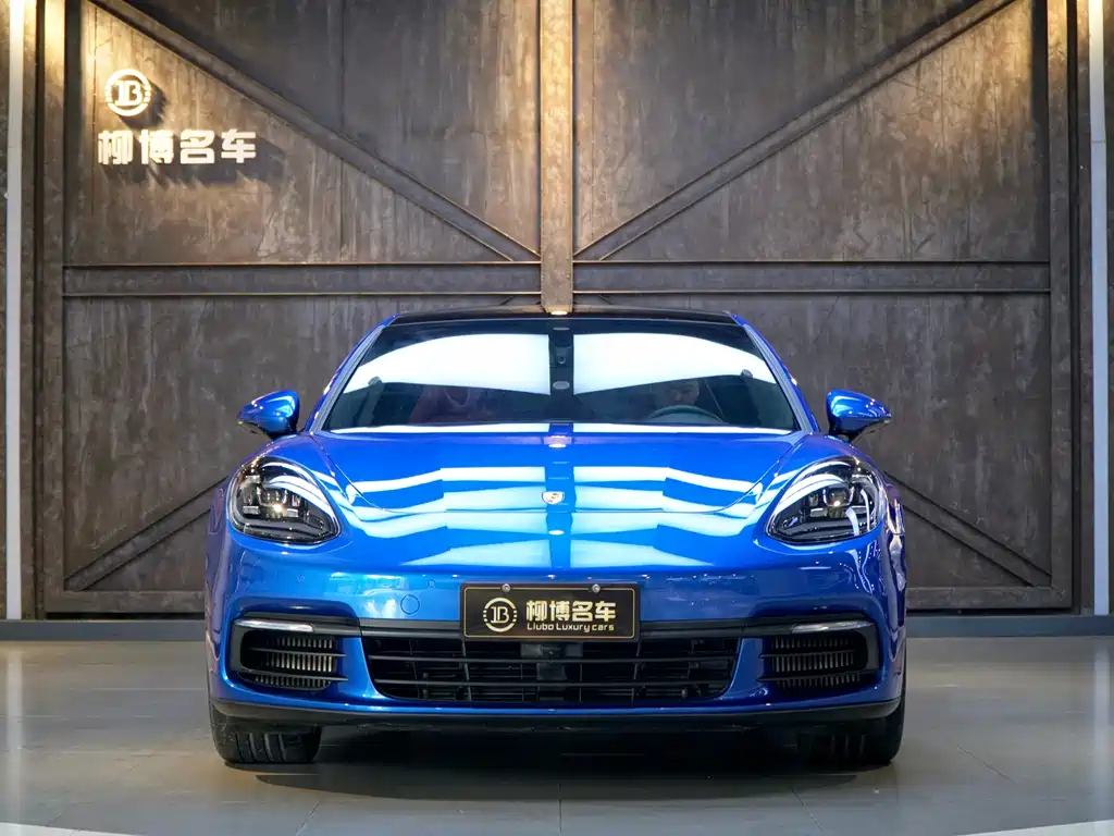 Porsche Panamera 2019 — фото 2