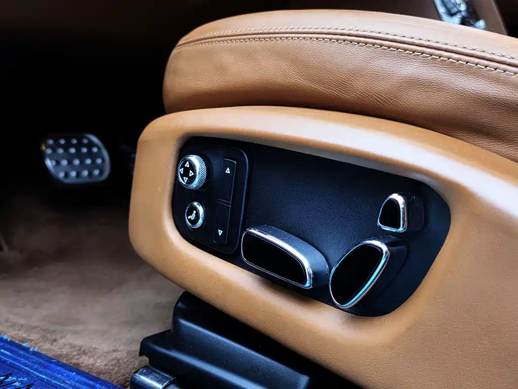 Bentley Mulsanne 2012 — фото 49