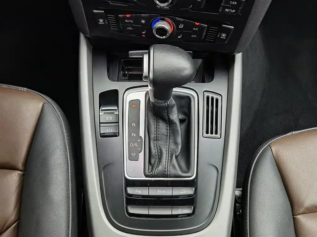Audi Q5 2018 — фото 13