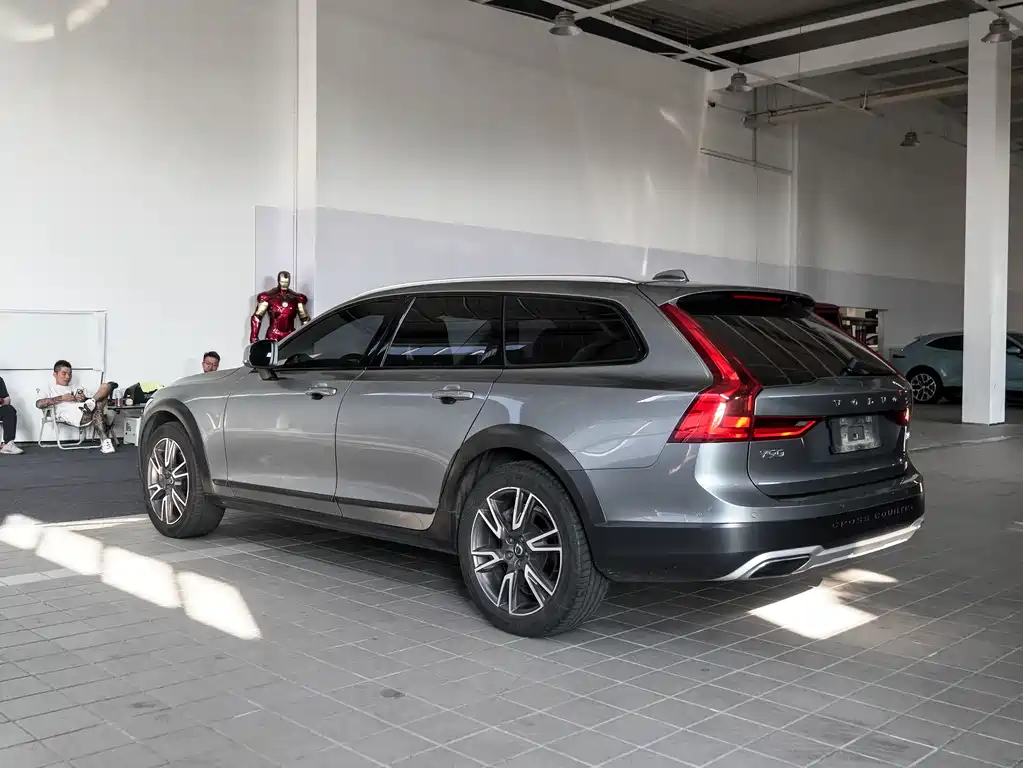Volvo V90 2017 — фото 4