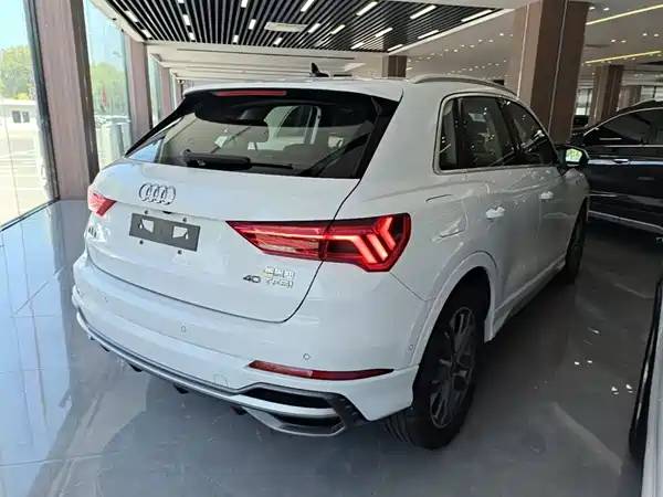 Audi Q3 2023