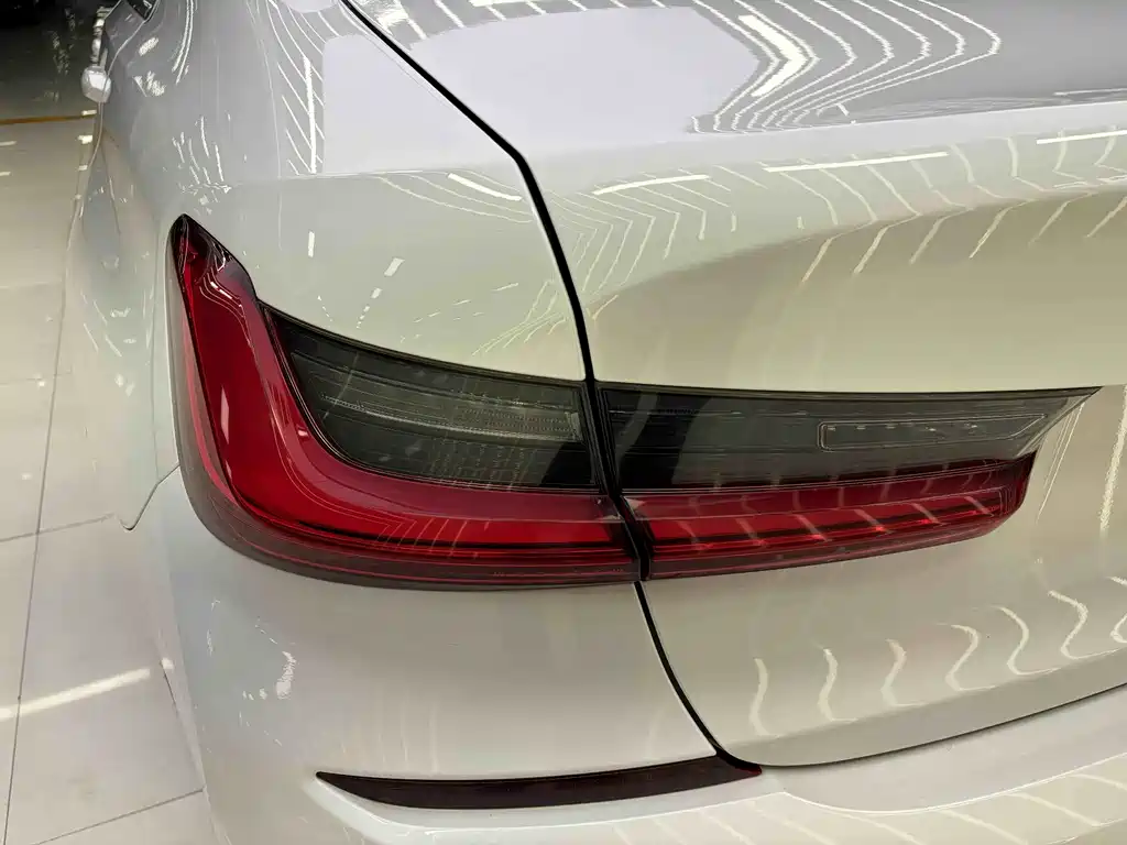 BMW 3 Series 2020 — фото 14