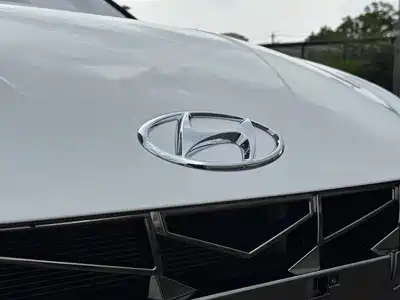 Hyundai Elantra 2022