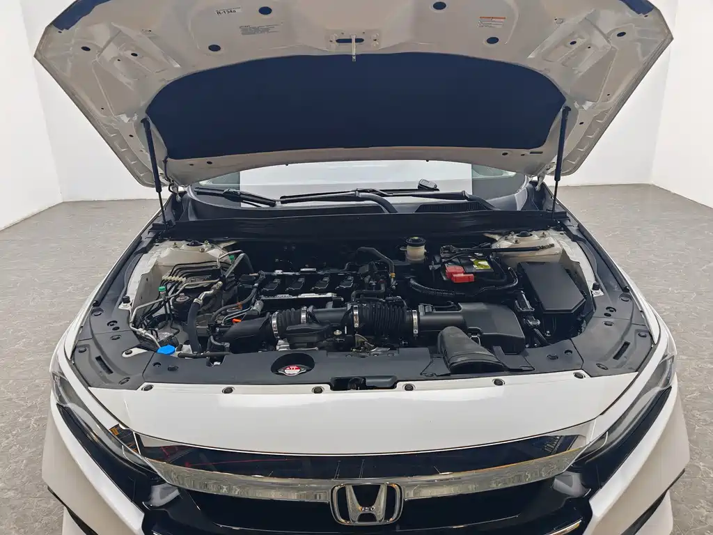 Honda Accord 2023 — фото 13