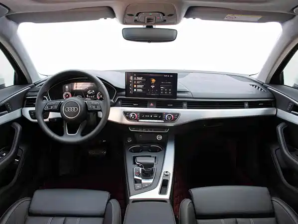 Audi A4L 2020