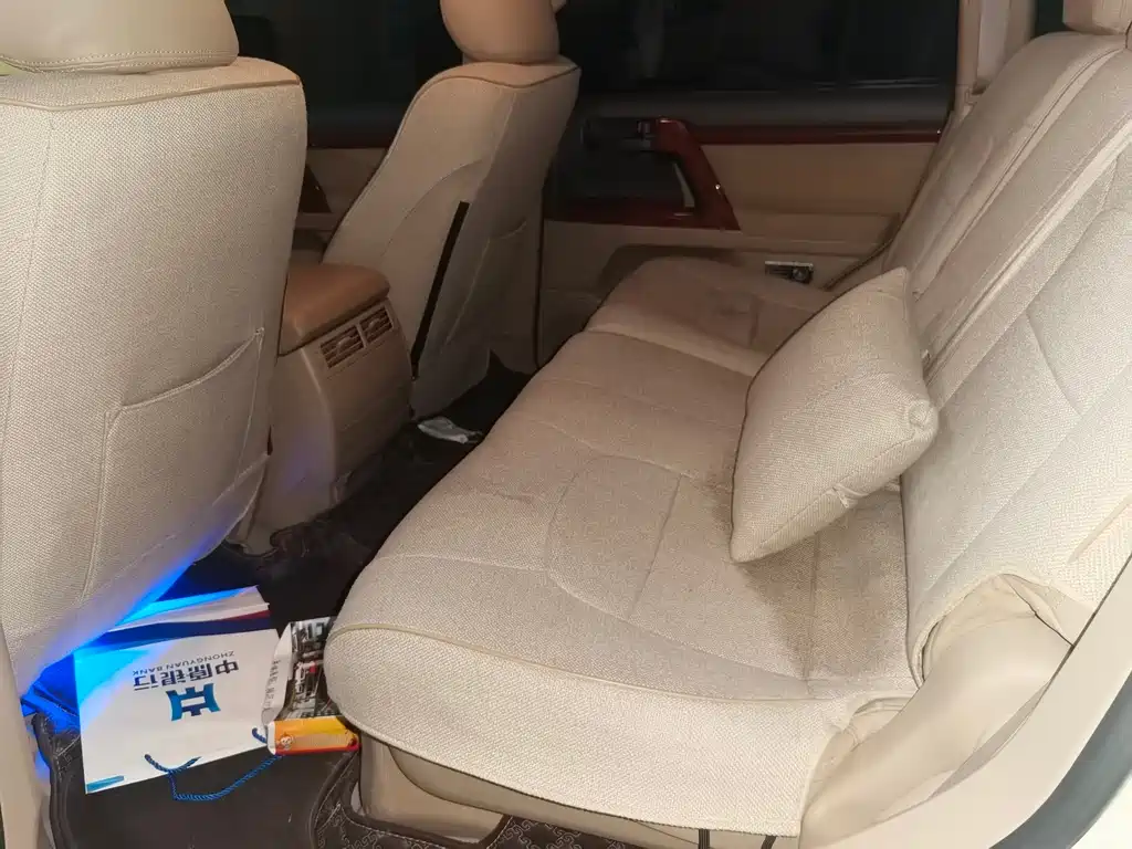 Toyota Land Cruiser 2015